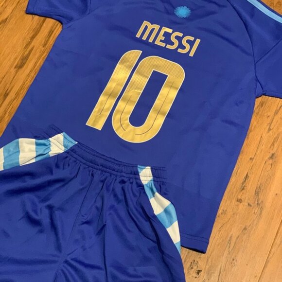 Large Messi Youth Barcelona Soccer Jersey Kit Kids - Picture 9 of 9